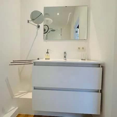 Apartment Urbanchic Opera 2b Liege